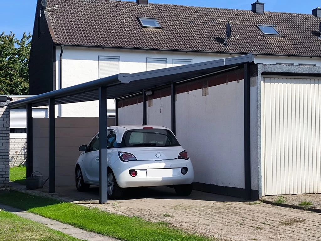 Carport